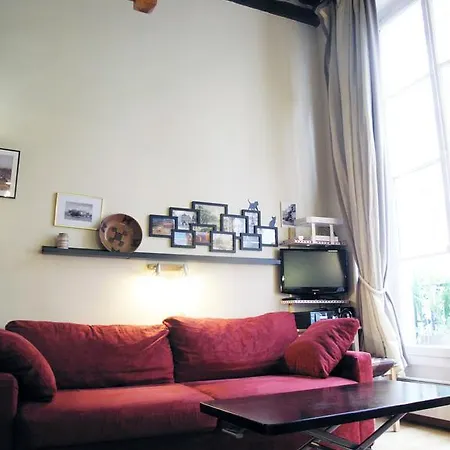 Studio Montorgueil St Sauveur